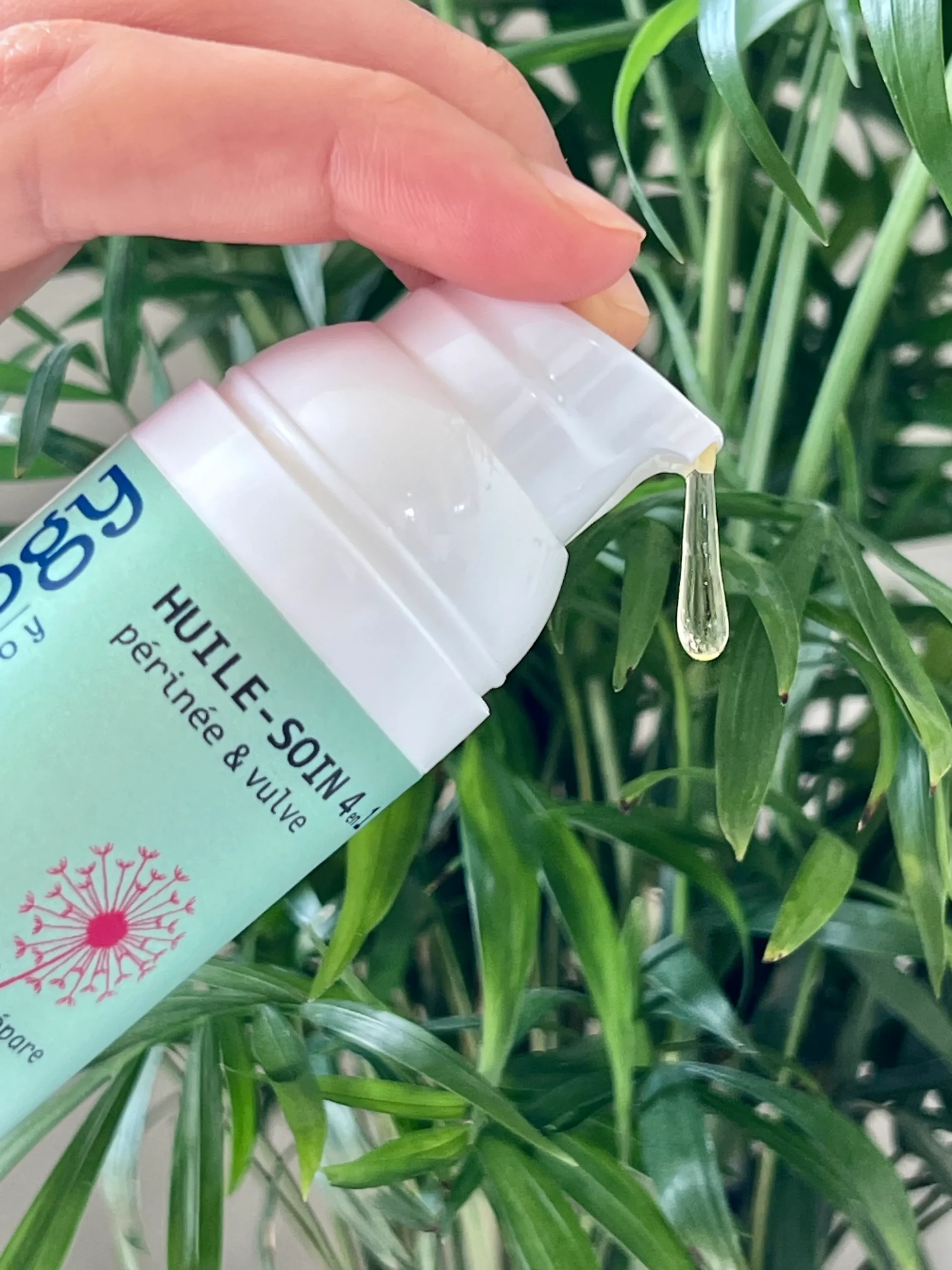 Olio per la cura del perineo e della vulva Intima Rescue 4 in 1